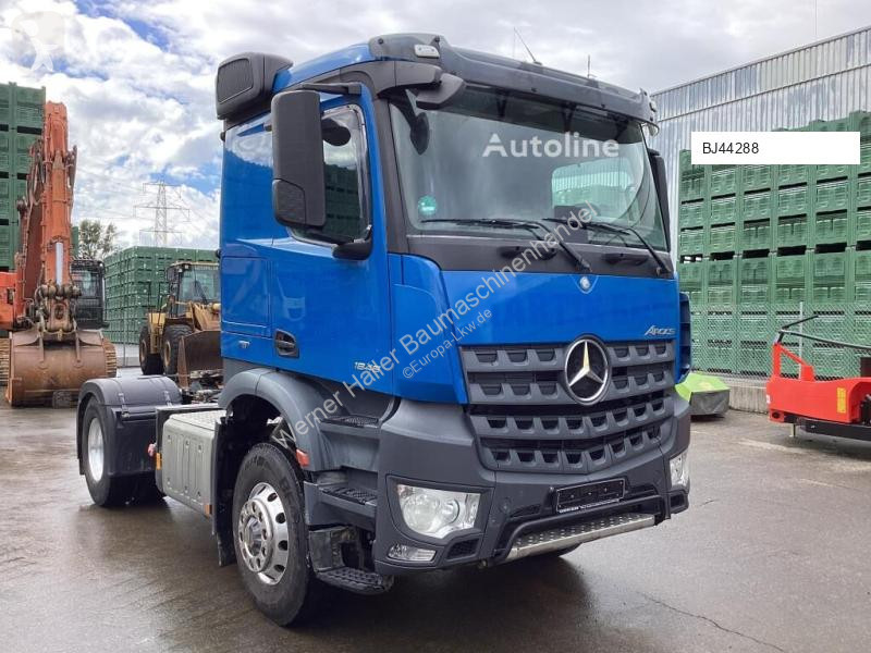 Traktor Mercedes 1846 HAD
