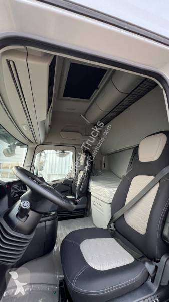 Traktor Ford Trucks