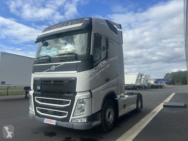 Traktor Volvo