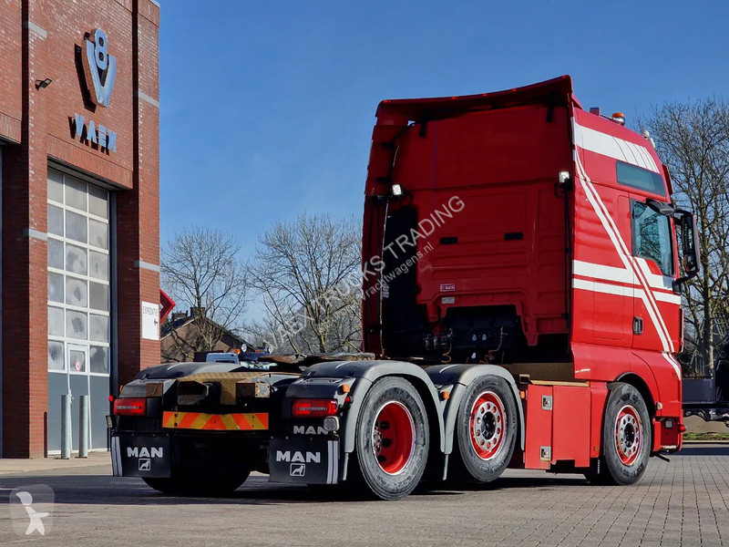 Traktor MAN 26.560 XXL 6x2/4 - Custom interior...