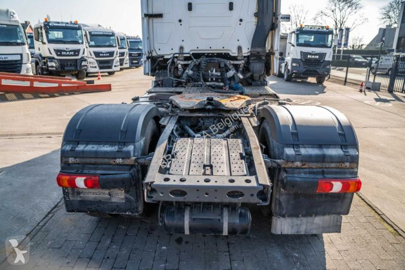Traktor Mercedes 1846 LS + kiphydr