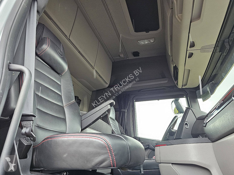 Traktor Scania 660 6X2 NB ETADE