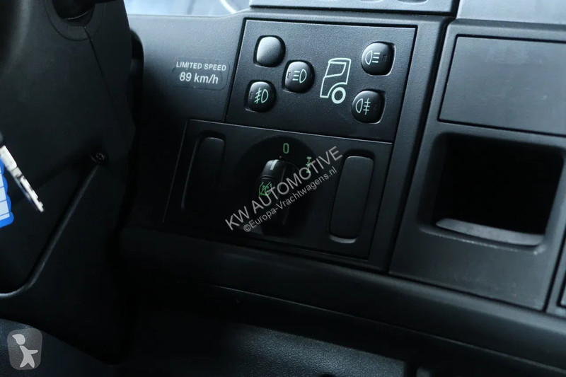Traktor Scania RETARDER/ 2X TANK/ DIFF LOCK
