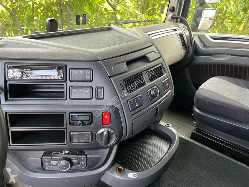 Tahač DAF 480 FT SSC Euro6 ADR