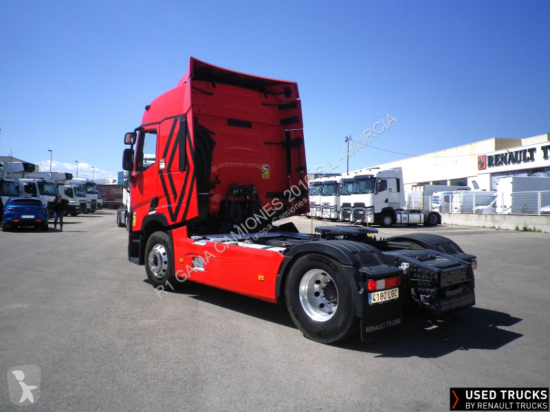 Traktor Renault