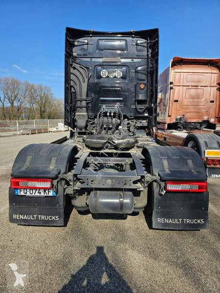 Tractor Renault