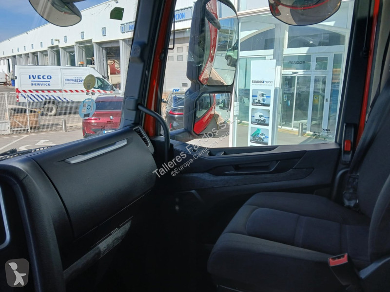 Cabeza tractora Iveco  460 AUTOMATICO CON INTARDER