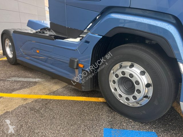 Trattore Stradale DAF X