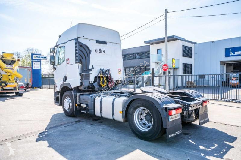 Traktor Renault  T 520