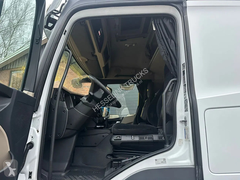 Tractor Mercedes 1840 4X2 679.306KM NL Truck