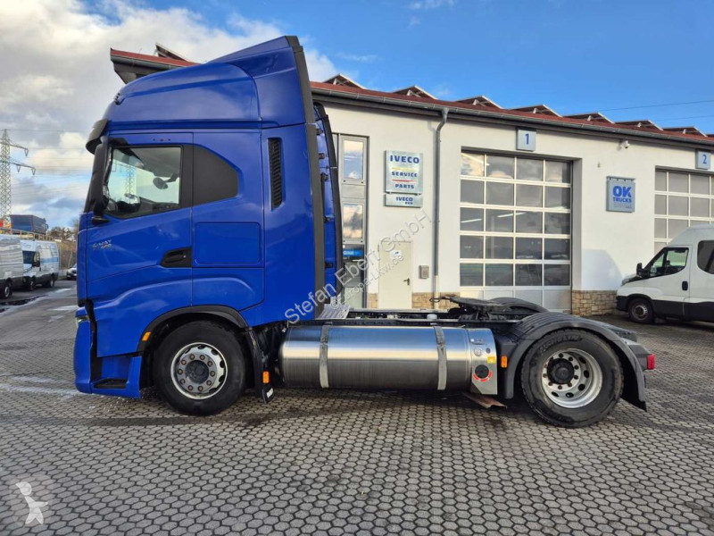 Tractor Iveco S-Way 460 NP LNG ACC Intarder Navi