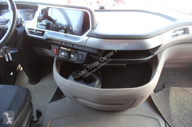 Tahač DAF 480 FT LOW DECK 4X2