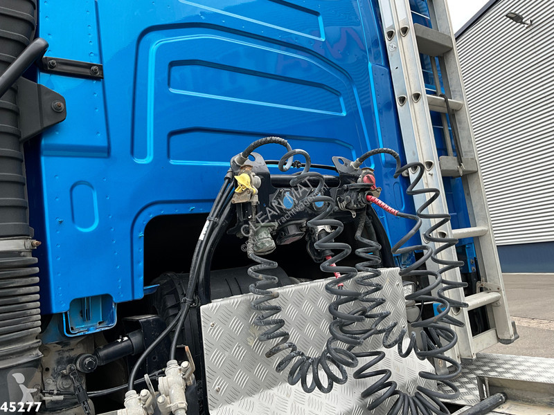 Traktor Volvo 6x4 Euro 6 Kiphydrauliek hefbare...