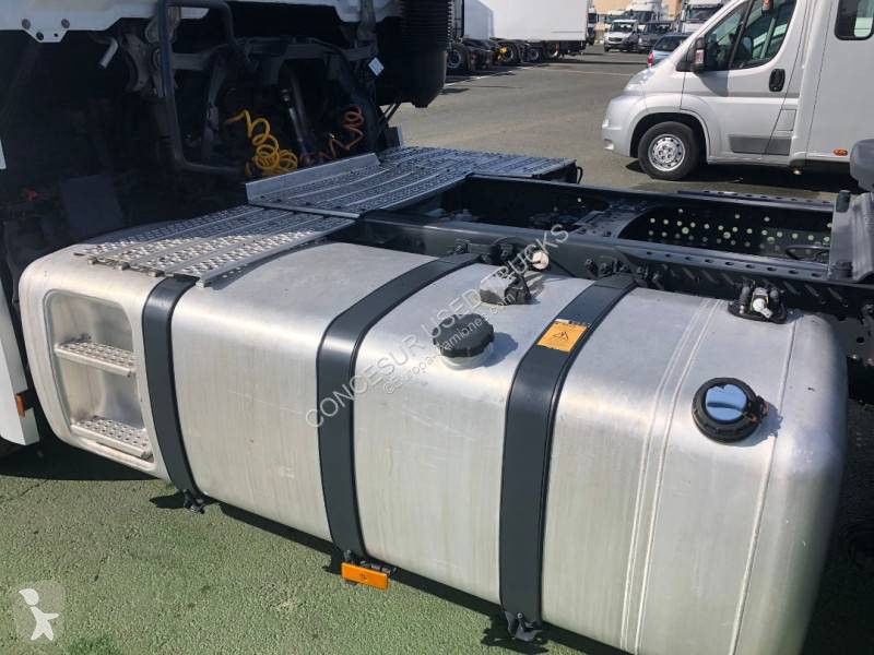 Traktor Mercedes