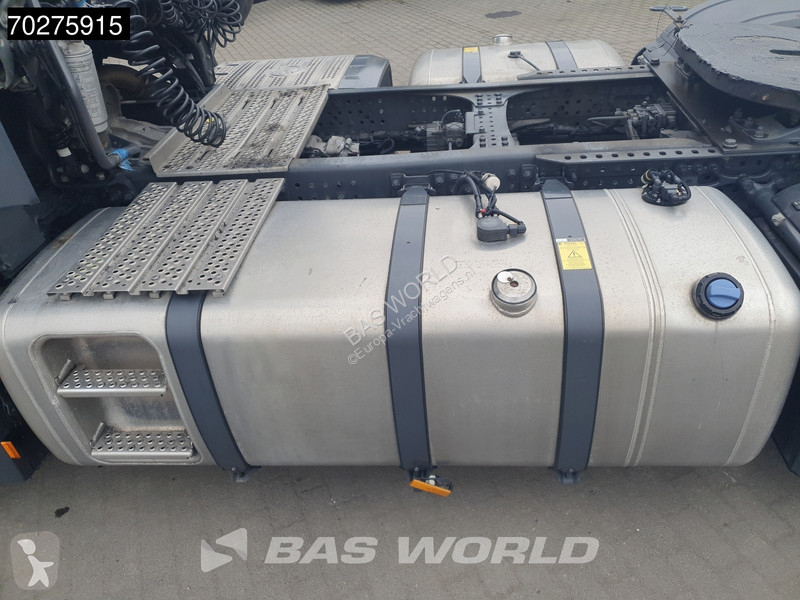 Traktor Mercedes 1851 4X2 BigSpace 2x Tanks