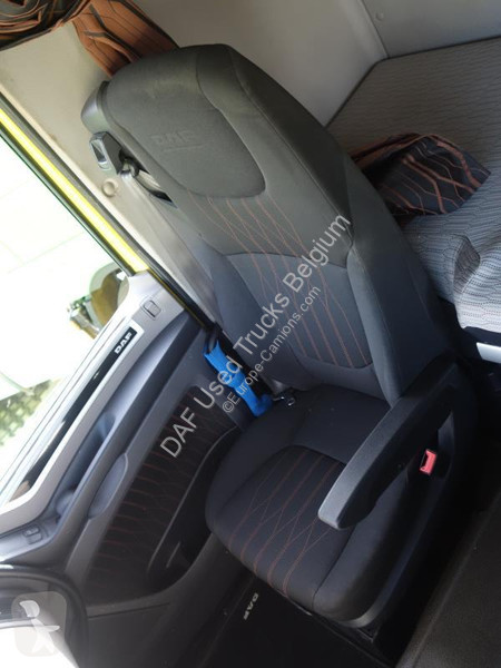 Traktor DAF 430 FT 4X2