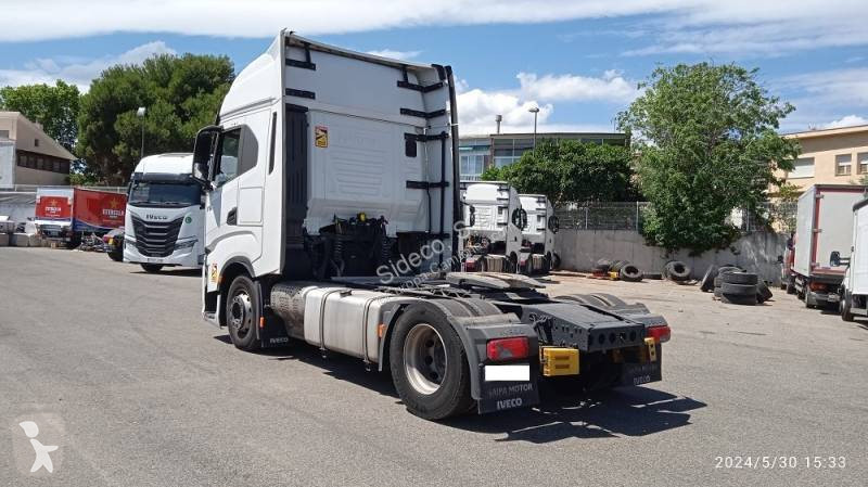 Cabeza tractora Iveco