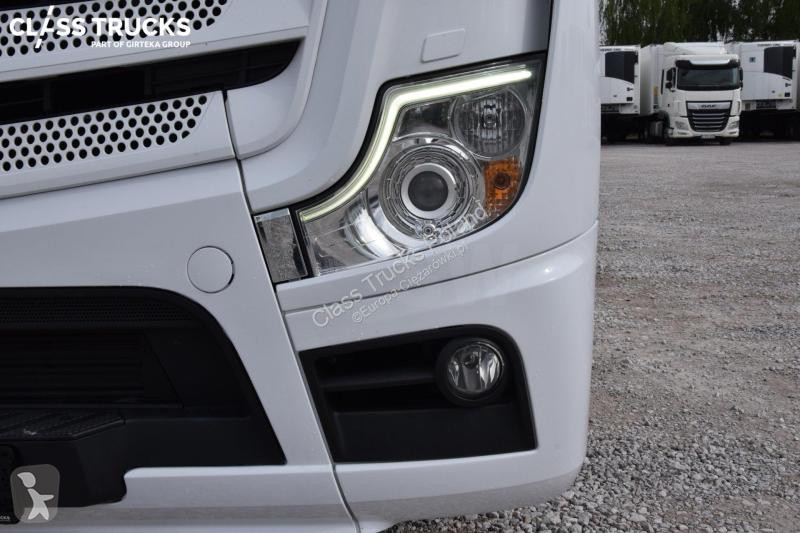 جرار Mercedes 5 1845 BigSpace Max tanks