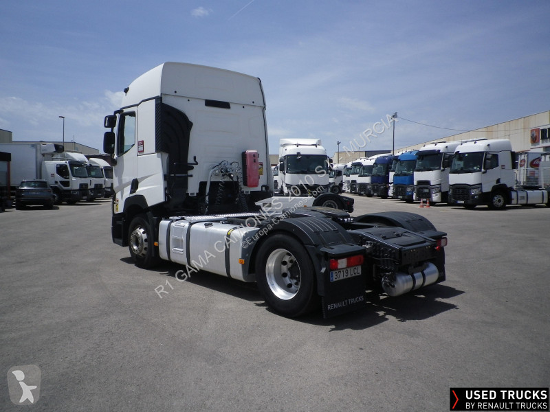 Traktor Renault