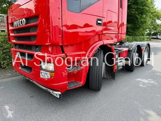 Tracteur Iveco 560...