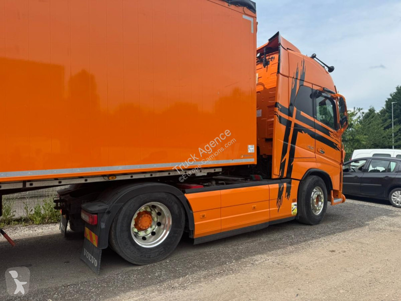 Traktor Volvo