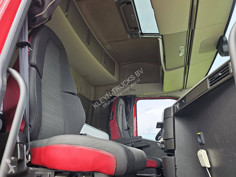 Trekker Volvo FH  PTO ALCOA'S VEB+