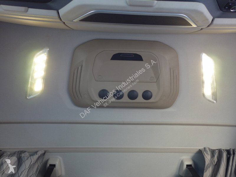 Traktor DAF 480 FT 4X2
