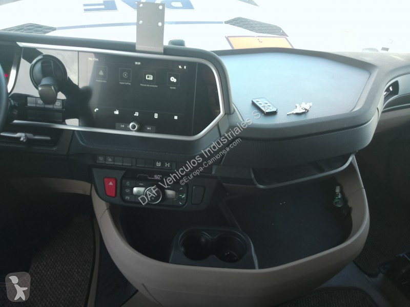 Tahač DAF 480 FT 4X2