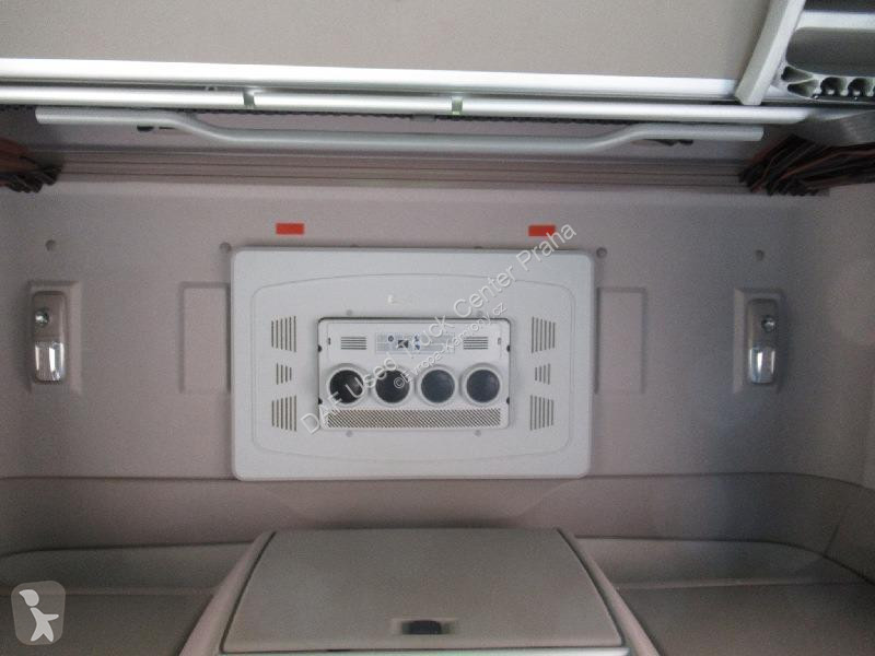 Tahač DAF 480 FT LOW DECK 4X2
