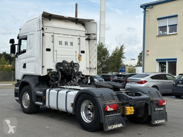 Traktor Scania...