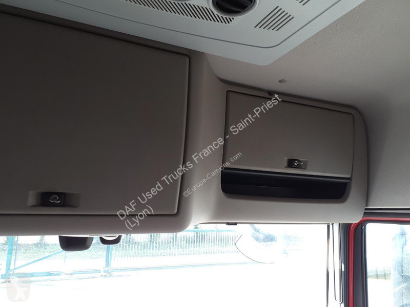 جرار DAF 530 FT 4X2