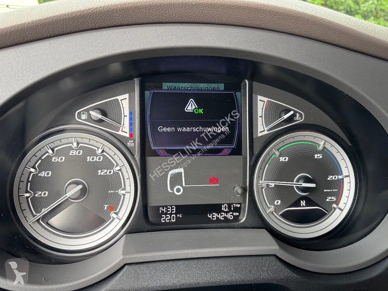 Tahač DAF 480 SSC Super Space 2x tank LED...