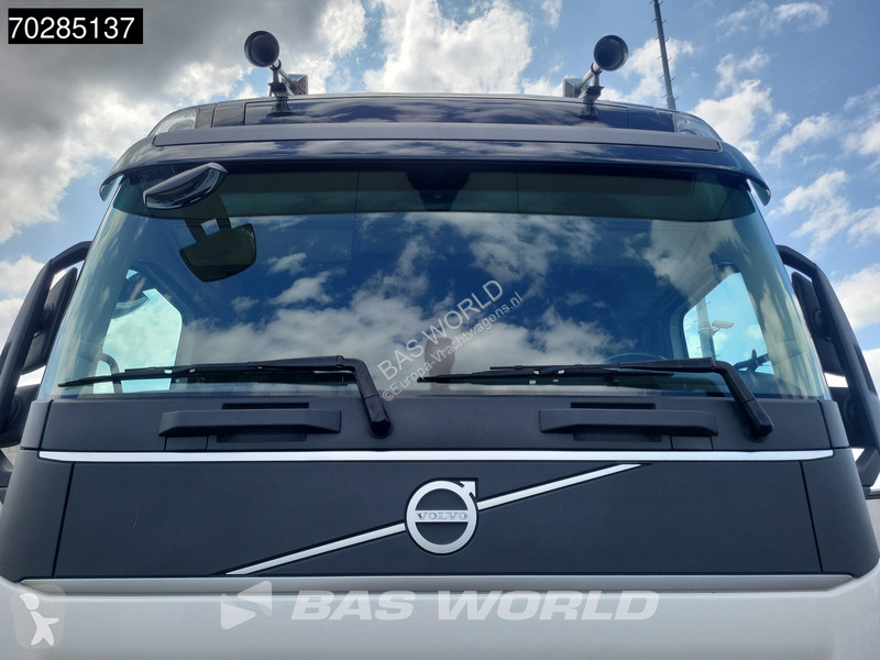 Traktor Volvo 500  4X2 XL VEB+ 2x Tanks ACC LED...