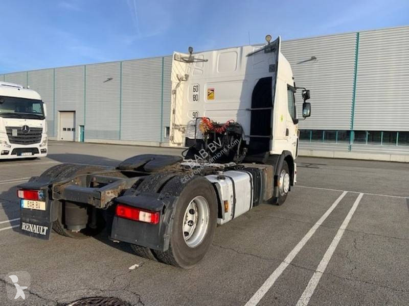 Tracteur Renault
