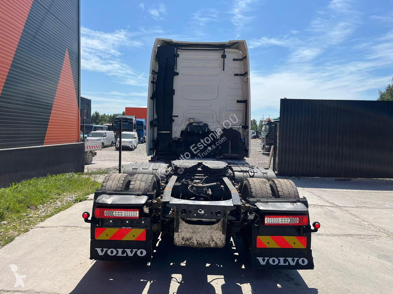 Tahač Volvo 500 6x2 GLOBE XL / HYDRAULICS /...