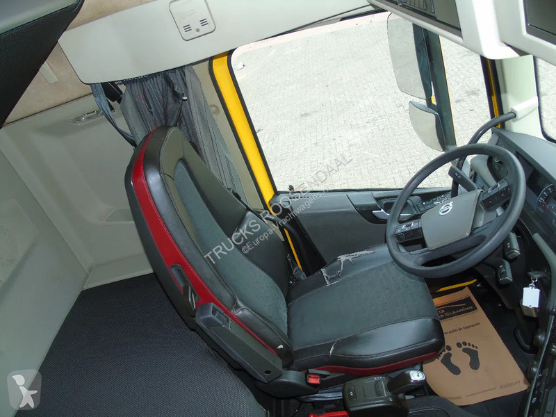 Traktor Volvo 420 + 6X2 + EURO 6