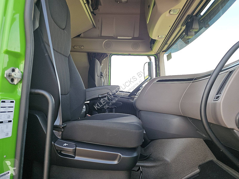 Tahač DAF 530 SSC INTARDER LED