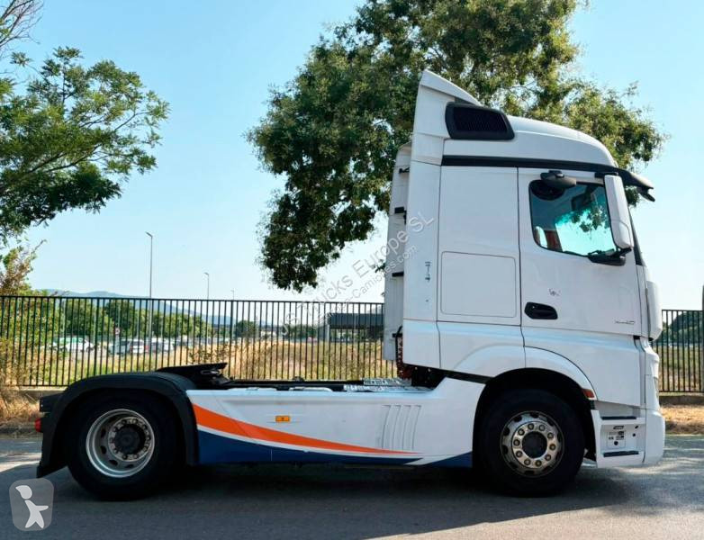 Tracteur Mercedes