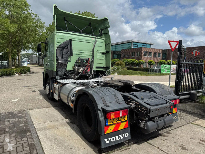Traktor Volvo 420 4X2 - DIESEL & LNG GAS