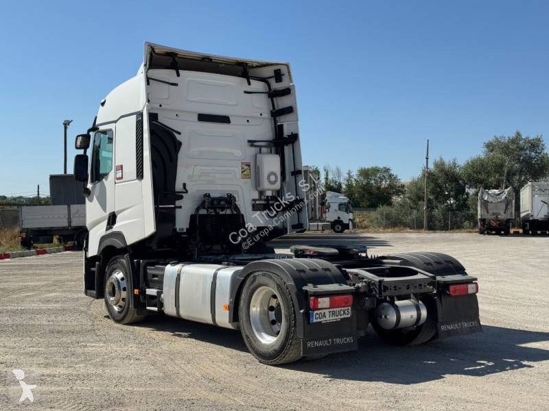 Tractor Renault