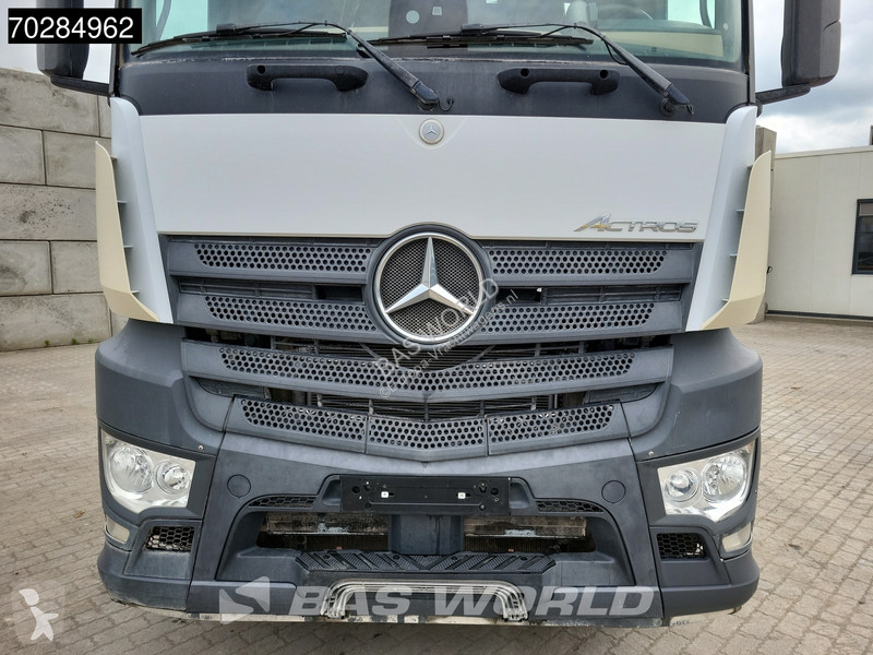 Traktor Mercedes 1845 4X2 ClassicSpace Retarder...