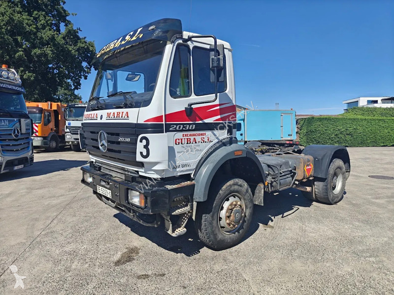 Traktor Mercedes 2038 V8 AS 4X4