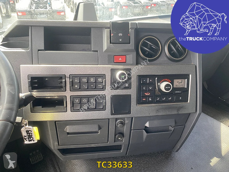 Traktor Renault T 440