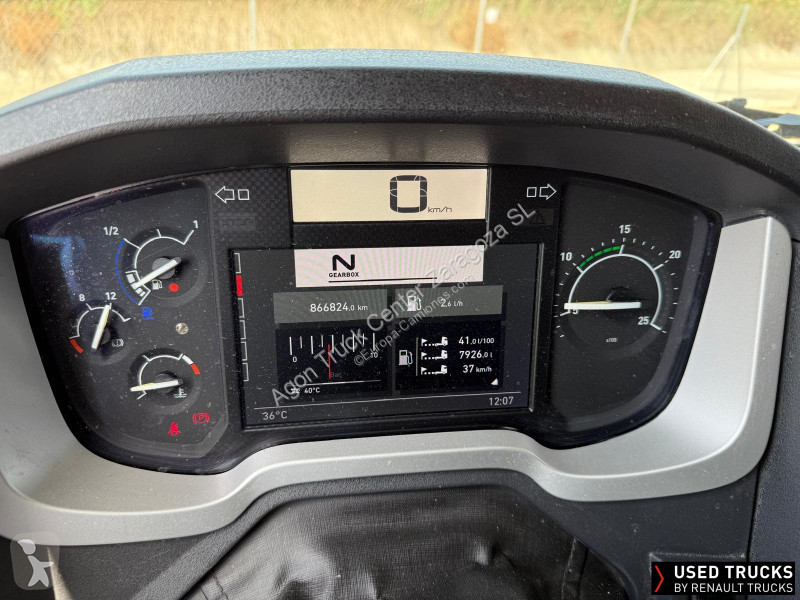 Traktor Renault