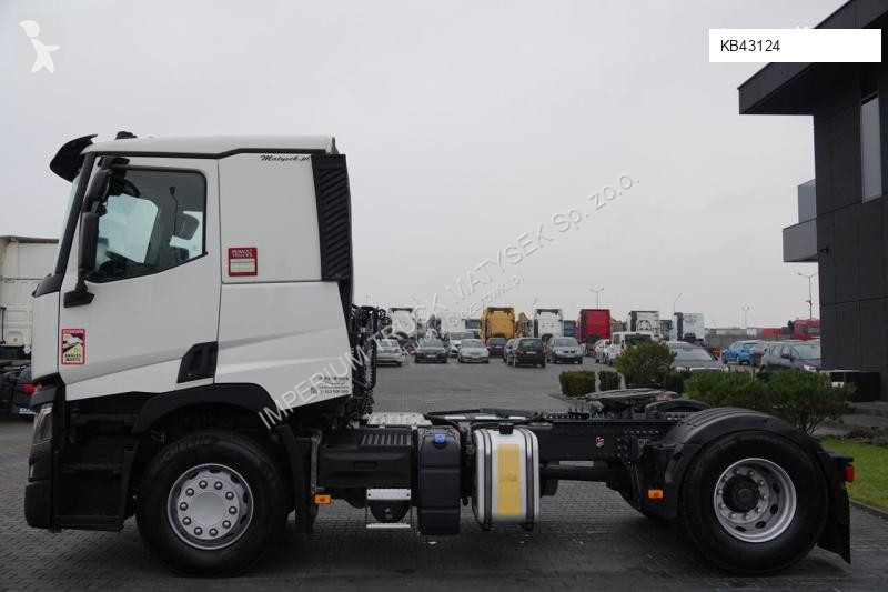 Traktor Renault T 480