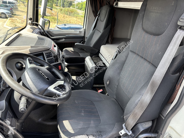 Traktor DAF XF480