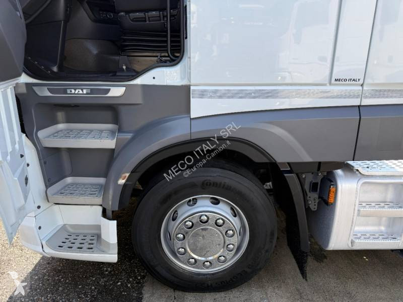Trattore Stradale DAF