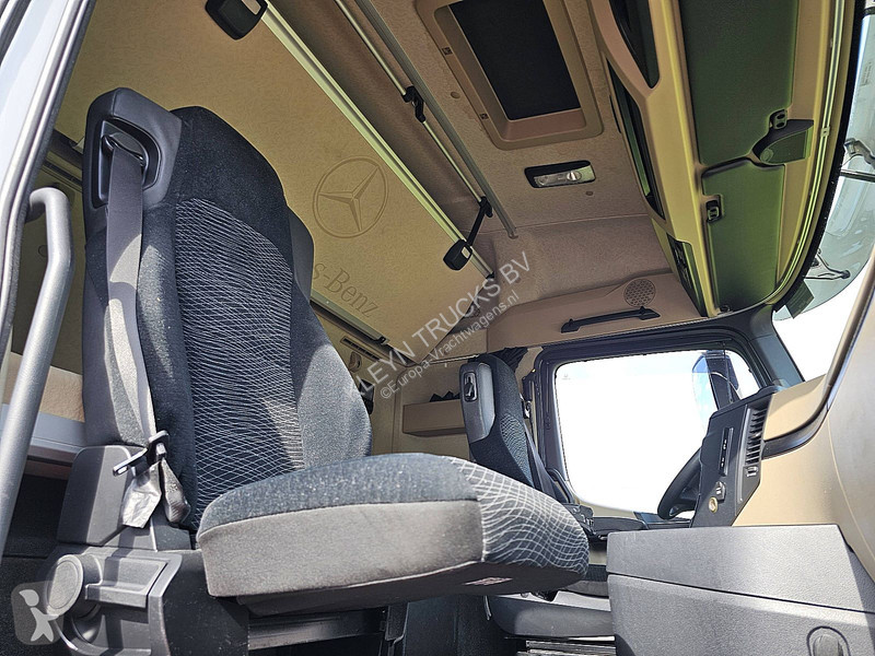 Trekker Mercedes ACTROS 1848  STR.SP. RET. 2X TANK