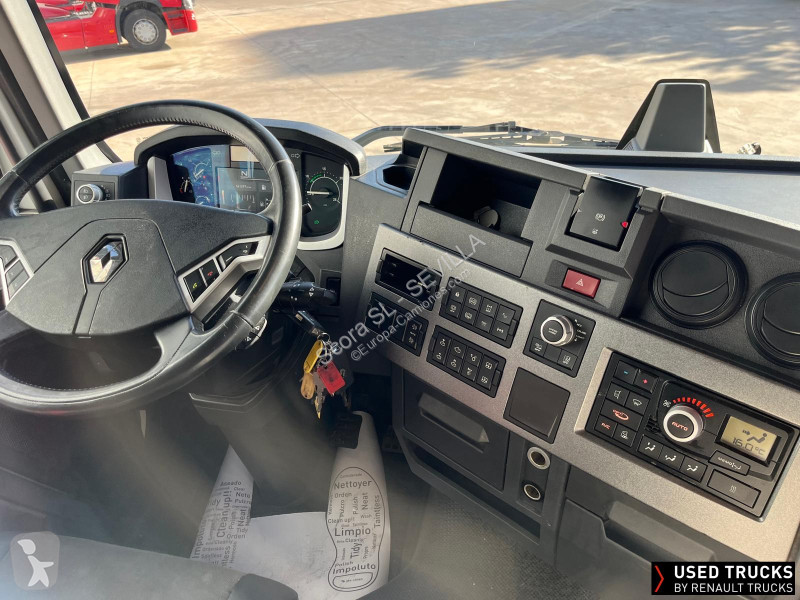 Traktor Renault