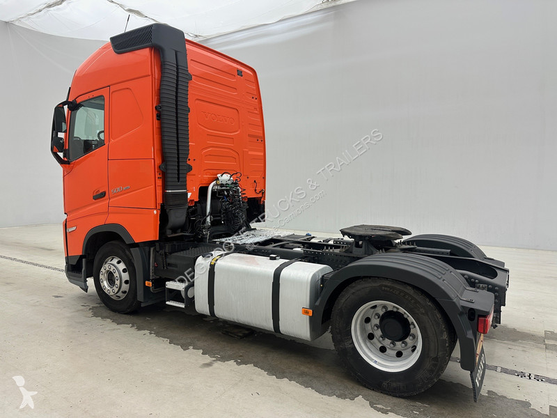 Traktor Volvo 500 Globetrotter